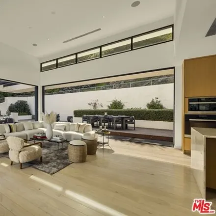 Image 7 - 2645 Harlesden Court, Los Angeles, CA 90046, USA - House for sale