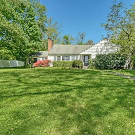 Image 2 - 109 West Cross Road, New Canaan, CT 06840, USA - House for sale