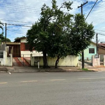 Buy this 3 bed house on Escola Municipal Sandra Regina Maximiando Leme in Rua Ruy Virmond Carnascialli 904, Leonor