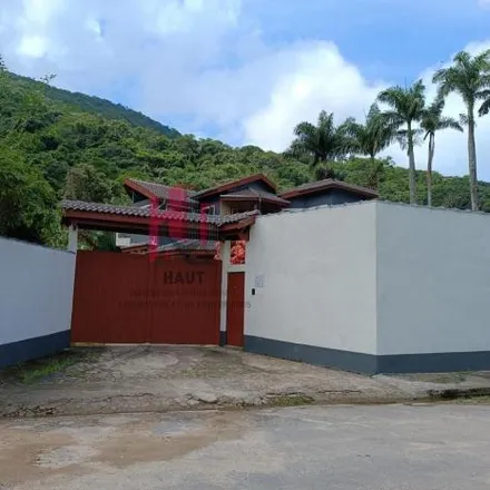 Buy this 11 bed house on Marina Vitória in Rua João Manoel de Oliveira 220, Tabatinga