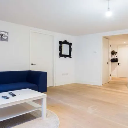 Rent this 1 bed apartment on Leather Lane Market in Leigh Place, London