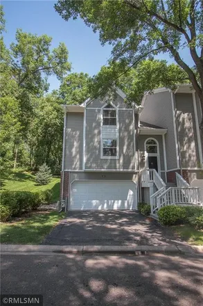 Rent this 2 bed townhouse on 161 Lake Street East in Wayzata, MN 55391