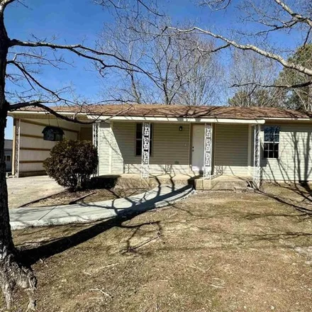 Buy this 3 bed house on 27049 Cedar Hill Road in Ardmore, AL 35739