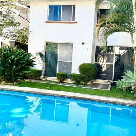 Buy this 3 bed house on Calle Ceibas in Primavera, 62330 Cuernavaca