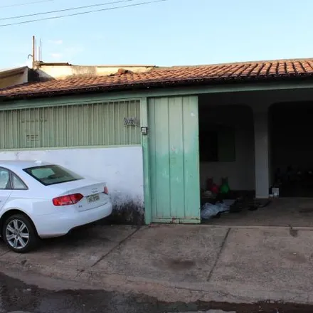 Buy this 4 bed house on QNN 25 Conjunto E in Setor de Oficinas, Ceilândia - Federal District