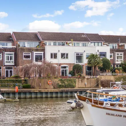 Buy this 4 bed townhouse on Chiswick Quay Marina in Hartington Road, London