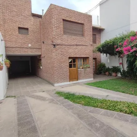 Buy this 4 bed house on Pewen Pisos in Entre Ríos 304, Área Centro Este