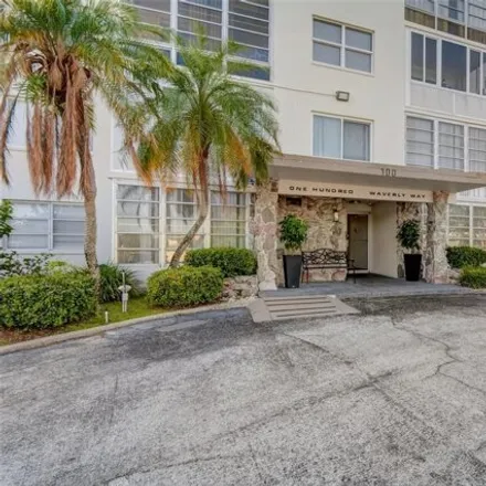 Buy this 1 bed condo on 1350 Waverly Way in Clearwater, FL 33756