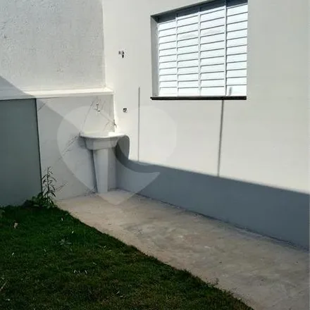 Buy this 2 bed house on Rua Guttermann in Brás Cubas, Mogi das Cruzes - SP