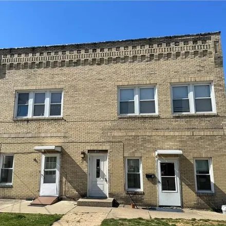 Rent this 1 bed apartment on 205 West Moody Avenue in New Castle, PA 16101