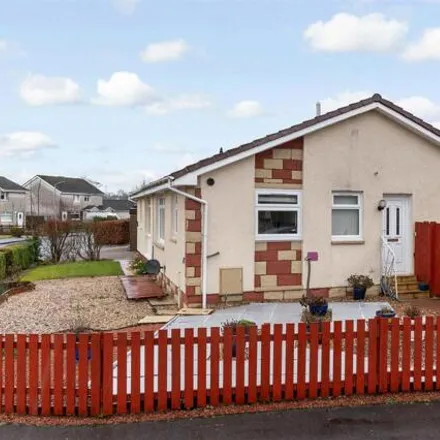 Buy this 2 bed house on Barbeth Place in Cumbernauld, G67 4SF