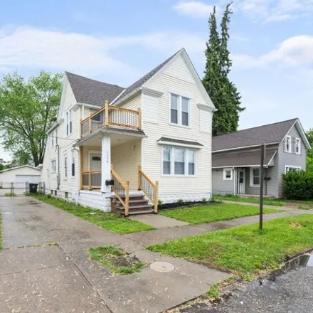 Buy this 4 bed house on 3170 W 52nd St in Cleveland, Ohio