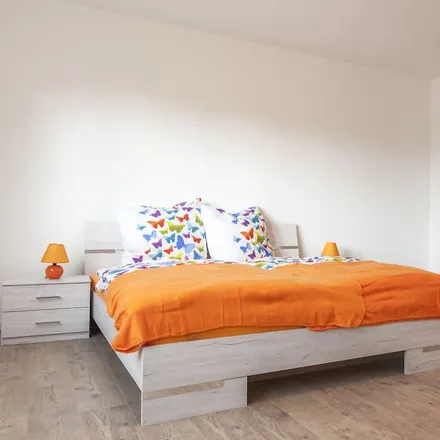 Rent this 2 bed apartment on 96110 Scheßlitz