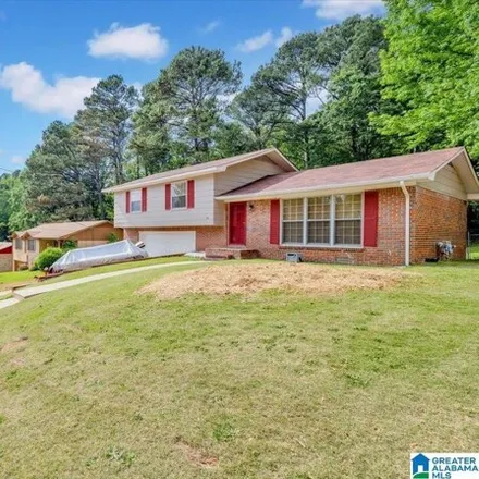 Image 3 - 616 Basswood Drive, Adamsville, Jefferson County, AL 35005, USA - House for sale