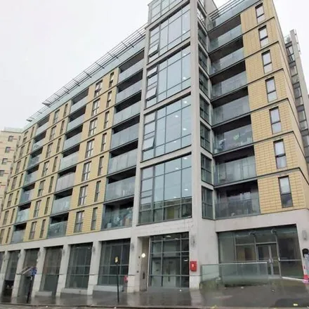 Rent this 2 bed apartment on Centre View in Whitgift Street, London