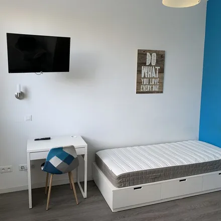 Rent this 1 bed apartment on 10 Rue Alexandre de Geiger in 57200 Sarreguemines, France