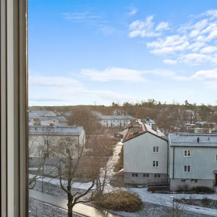 Rent this 2 bed apartment on Älvsjövägen in 125 45 Stockholm, Sweden