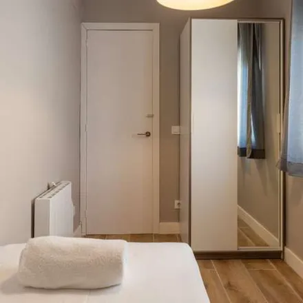 Image 7 - Carrer de Moratín, 29bis, 08001 Barcelona, Spain - Apartment for rent