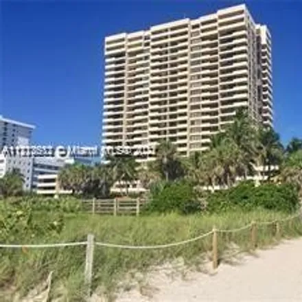Image 2 - Michael Ann Russell Jewish Community Center, Collins Avenue, Miami Beach, FL 33140, USA - Condo for rent