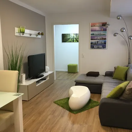 Rent this 2 bed apartment on Grafenberger Straße 14 in 63110 Hainhausen, Germany