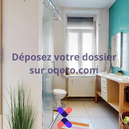 Rent this 5 bed apartment on Rue Henri Lefebvre in 59100 Roubaix, France