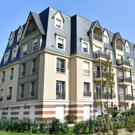 Image 8 - Trouville - Deauville, Rue Auguste Decaens, 14800 Deauville, France - Apartment for rent