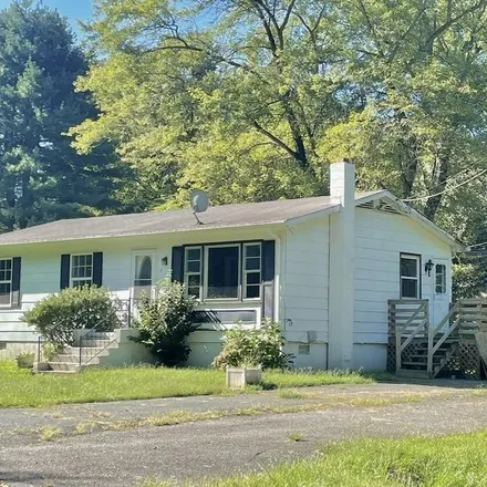 Buy this 3 bed house on 13 Thomas Court in Greene County, VA 22968