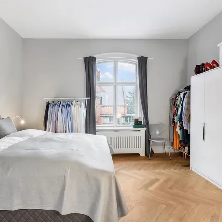 Rent this 4 bed apartment on Kollegievej 4 in 2920 Charlottenlund, Denmark