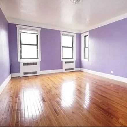 Image 4 - 65-38 Booth Street, New York, NY 11374, USA - Apartment for sale
