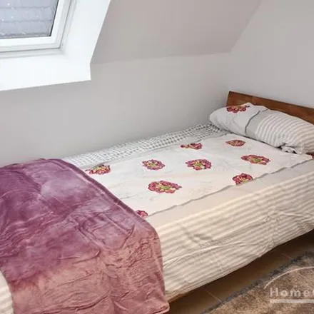 Rent this 2 bed apartment on Pfarrstraße 58a in 30459 Hanover, Germany