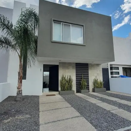 Rent this 3 bed house on Circuito de Jalpan de Serra in 76060 La Cañada, QUE