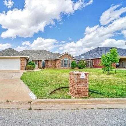 Buy this 4 bed house on 1847 Hunter Pointe Circle in Altus, OK 73521
