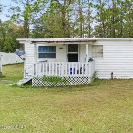 Buy this studio apartment on 2028 Toni Street in Ormond Beach, FL 32174