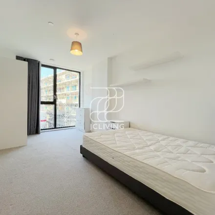 Image 5 - Merchants House, 14 Forrester Way, London, E15 1GL, United Kingdom - Apartment for rent