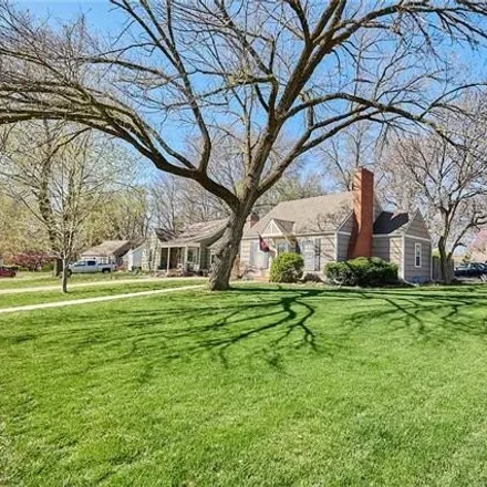 Image 2 - 6417 West 53rd Street, Mission, Johnson County, KS 66202, USA - House for sale