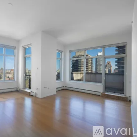 Rent this 3 bed apartment on 205 E 59th St