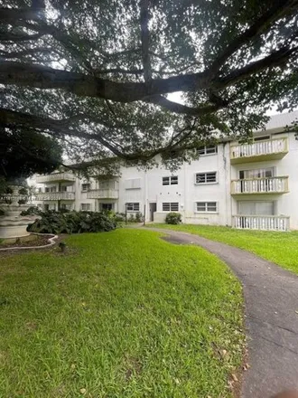 Buy this 1 bed condo on 15221 NE 6th Ave Apt A109 in Miami, Florida
