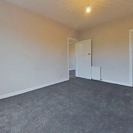 Rent this 3 bed apartment on Croftwood Avenue in Glasgow, G44 5JF