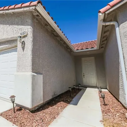 Image 4 - 5653 Artesia Lake Court, Spring Valley, NV 89118, USA - House for sale