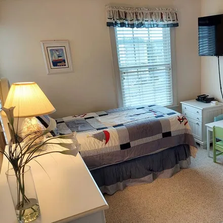 Rent this 5 bed condo on Ocean City