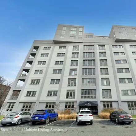 Buy this 1 bed condo on 80 Bay Street Landing in New York, NY 10301