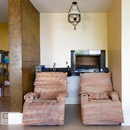 Rent this 3 bed apartment on Le Grand Burger in Rua Marquês do Pombal 191, Moinhos de Vento