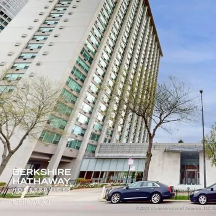 Buy this 1 bed condo on 3600 North Lake Shore Drive in Chicago, IL 60613