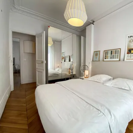 Image 8 - 30 Rue Cambacérès, 75008 Paris, France - Apartment for rent