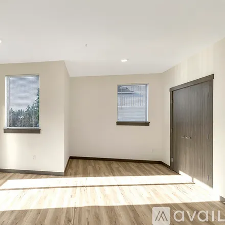 Image 7 - 13521 97th Avenue East, Unit 302 - Apartment for rent