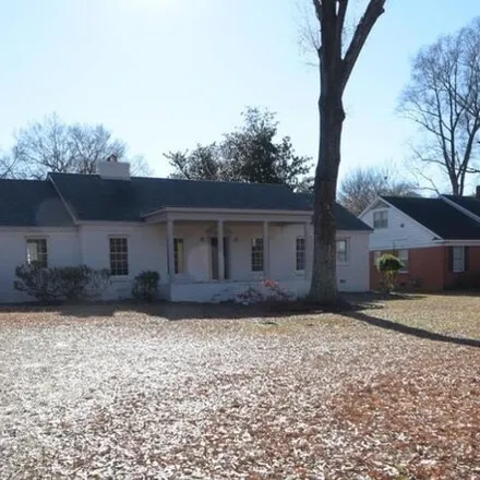 Buy this 4 bed house on 5185 Walnut Grove Road in Memphis, TN 38117