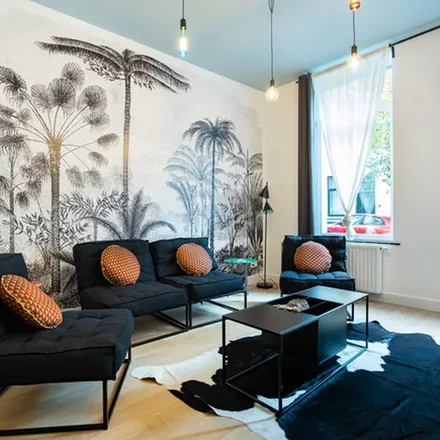 Rent this 1 bed apartment on Rue de Bordeaux - Bordeauxstraat 33 in 1060 Saint-Gilles - Sint-Gillis, Belgium