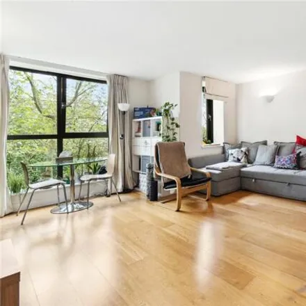 Rent this 1 bed apartment on Freeling Street in London, N1 0GJ