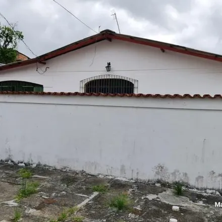 Buy this 3 bed house on Travessa Porto Velho 58 in Val-de-Cães, Belém - PA