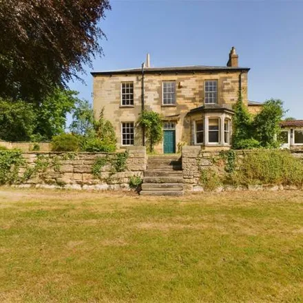 Rent this 5 bed house on York Road in Malton, YO17 6AX